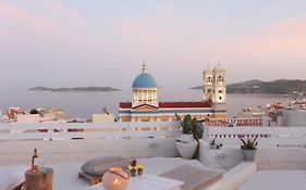 San Nikolas View Guest House