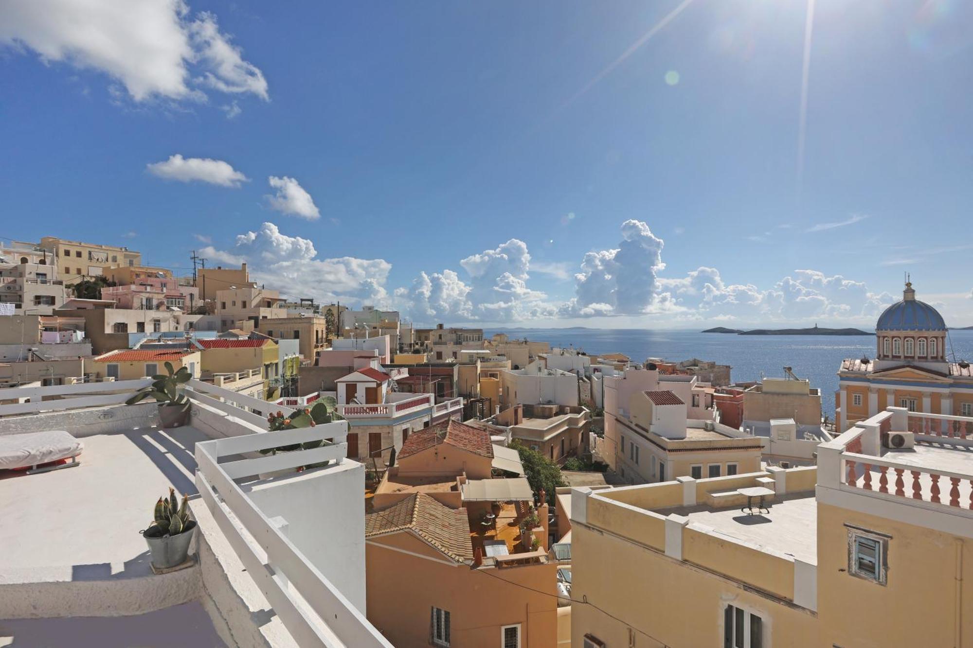 San Nikolas View Guest House Ερμούπολη Εξωτερικό φωτογραφία