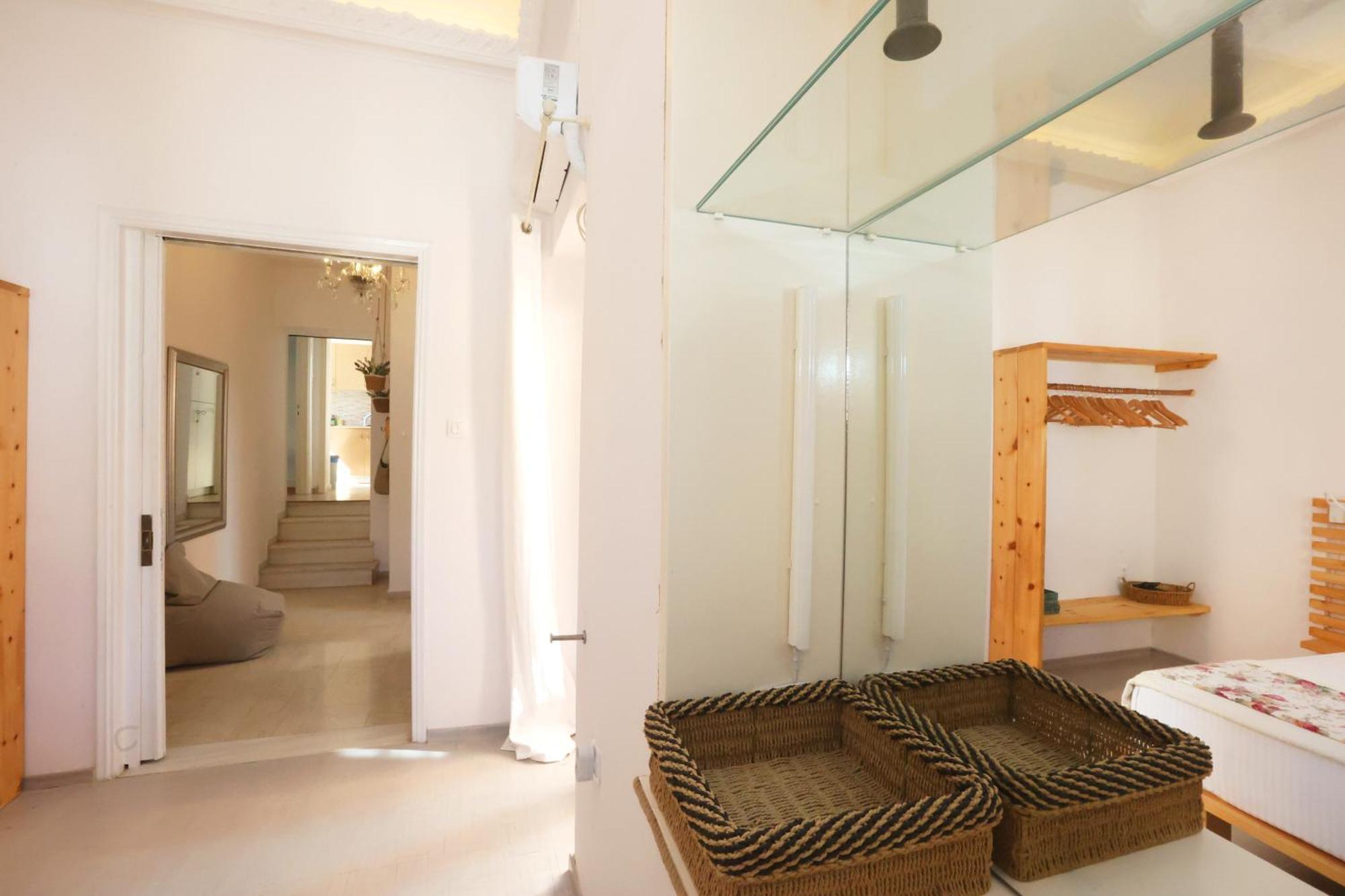 San Nikolas View Guest House Ερμούπολη Εξωτερικό φωτογραφία