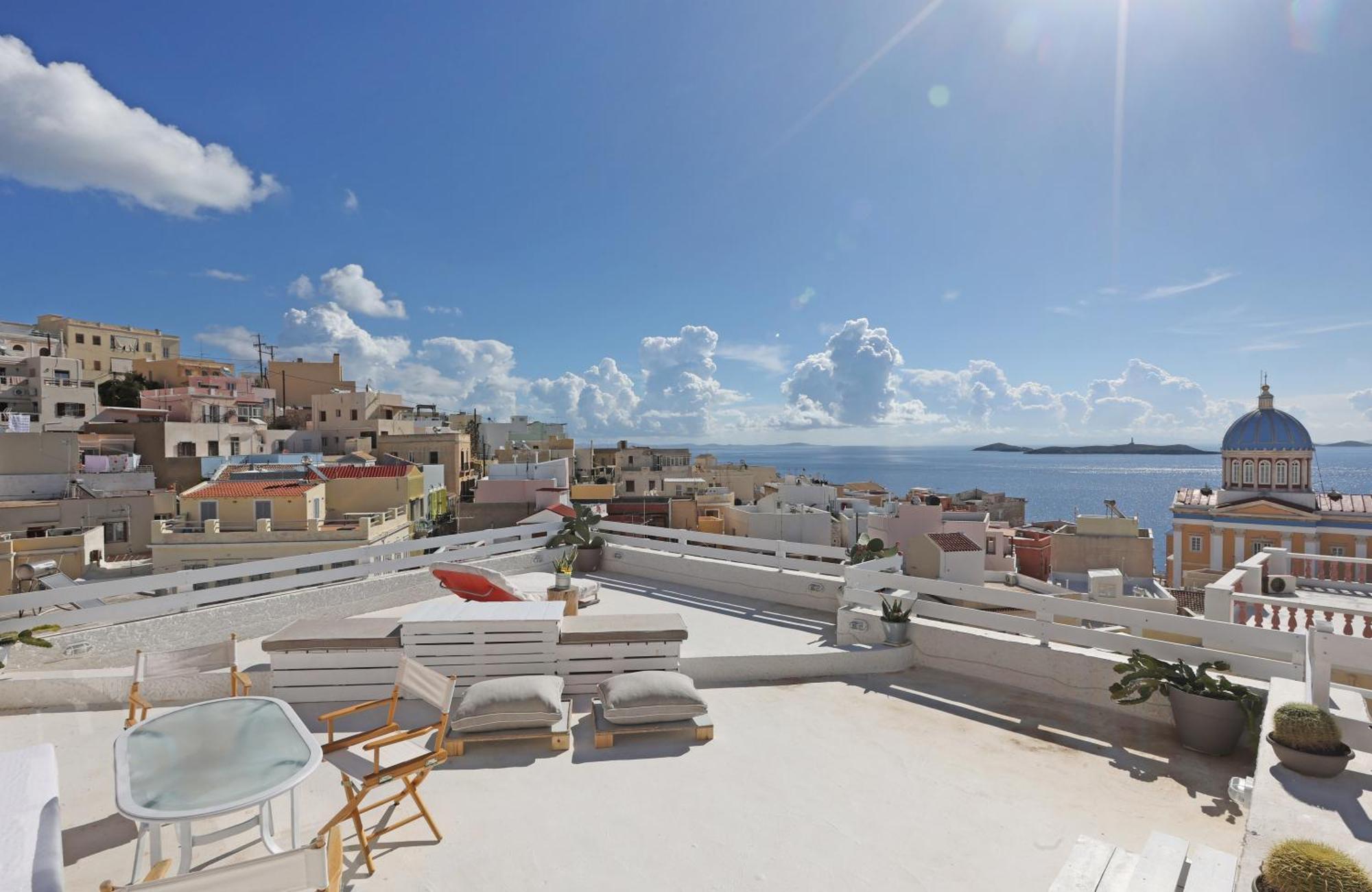 San Nikolas View Guest House Ερμούπολη Εξωτερικό φωτογραφία