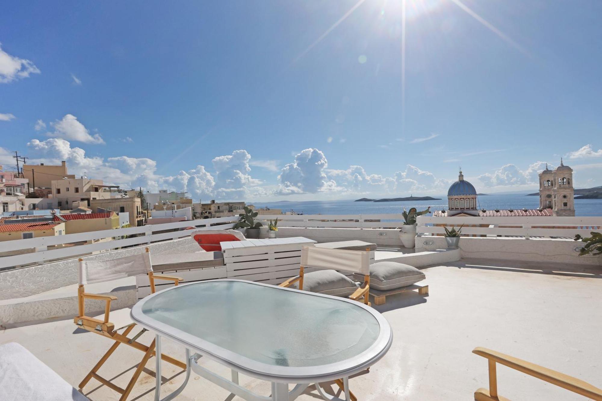 San Nikolas View Guest House Ερμούπολη Εξωτερικό φωτογραφία