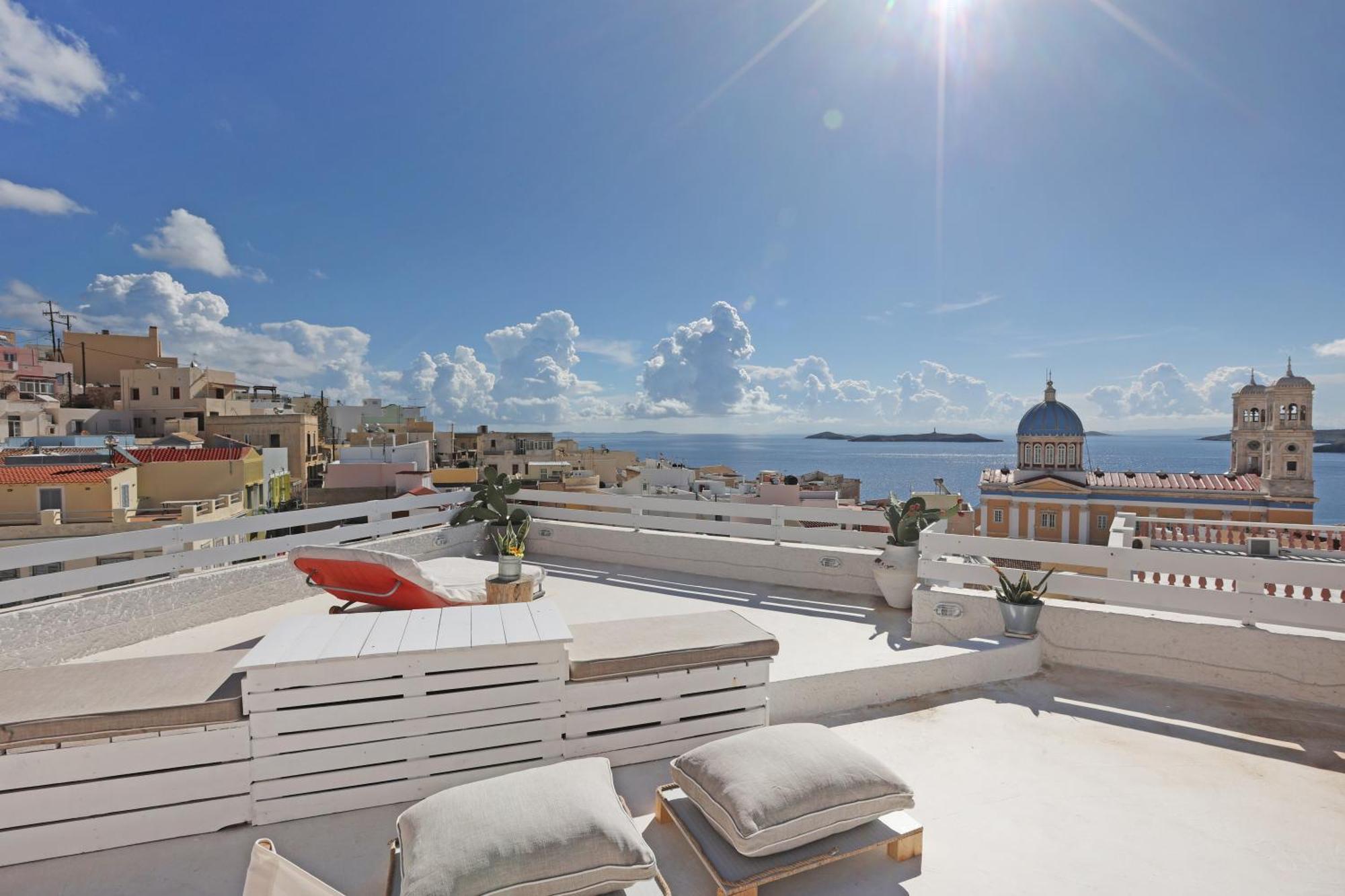 San Nikolas View Guest House Ερμούπολη Εξωτερικό φωτογραφία